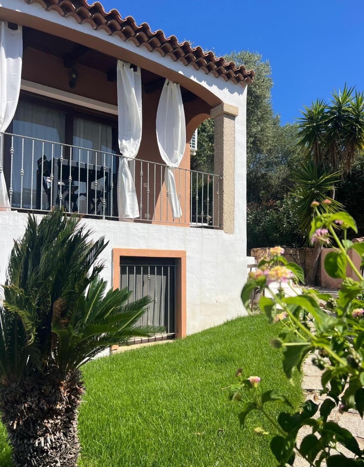 Villa Antonella Apartments Olbia Extérieur photo